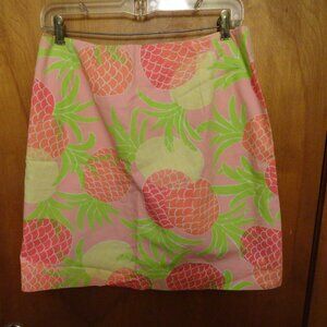 Lilly Pulitzer pineapple print size 12 100% cotton skirt 18 1/2" long 32" waist